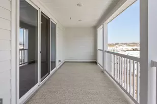 20821 Cloongee Ter, Dulles, VA 20166 - Photo 17