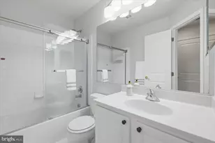 42466 Regal Wood Dr, Ashburn, VA 20148 - Photo 31