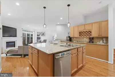 42466 Regal Wood Drive, Ashburn, VA 20148 - Photo 15