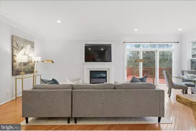 42466 Regal Wood Drive, Ashburn, VA 20148 - Photo 9