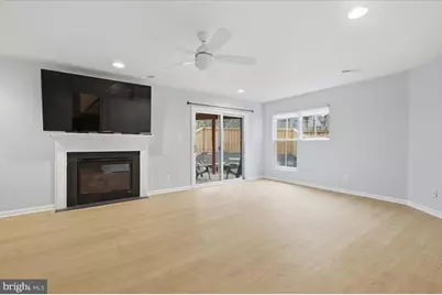 42466 Regal Wood Drive, Ashburn, VA 20148 - Photo 5