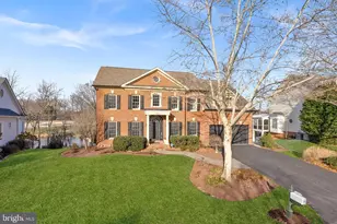 43312 Crystal Lake St, Leesburg, VA 20176 - Photo 3