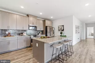 23669 Golden Embers Square, Ashburn, VA 20148 - Photo 9