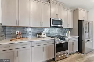 23669 Golden Embers Square, Ashburn, VA 20148 - Photo 13