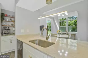 1 Bentmoor Ct, Sterling, VA 20165 - Photo 11