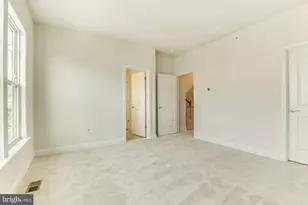 22589 Amendola Terrace, Ashburn, VA 20148 - Photo 17