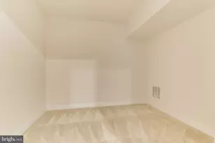 22589 Amendola Terrace, Ashburn, VA 20148 - Photo 33