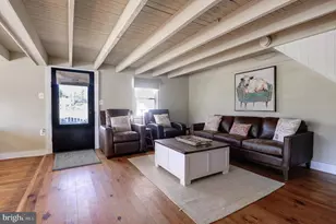 42046 Lamz Pl, Leesburg, VA 20176 - Photo 7