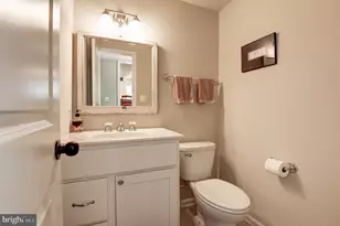 42046 Lamz Pl, Leesburg, VA 20176 - Photo 35