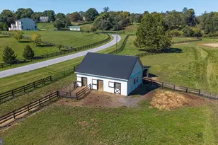 42046 Lamz Pl, Leesburg, VA 20176 - Photo 5