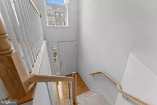 20831 Miranda Falls Square, Sterling, VA 20165 - Photo 5