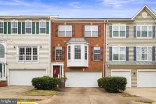 20831 Miranda Falls Square, Sterling, VA 20165 - Photo 3