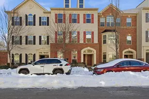 42143 Piebald Square, Aldie, VA 20105 - Photo 3