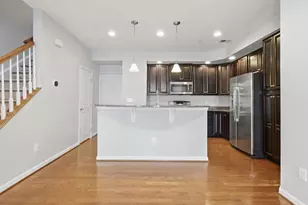 42143 Piebald Square, Aldie, VA 20105 - Photo 5