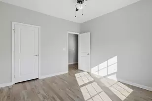 42143 Piebald Square, Aldie, VA 20105 - Photo 13