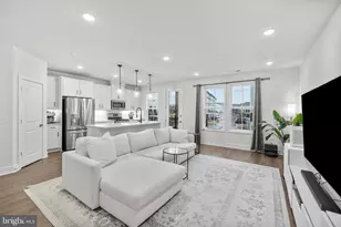 43255 Farringdon Sq, Ashburn, VA 20148 - Photo 3