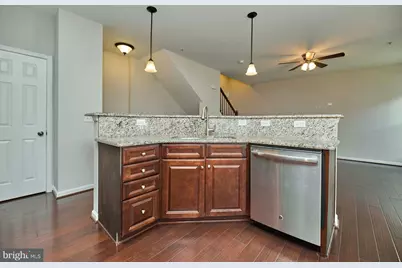 25234 Orchard View Terrace, Chantilly, VA 20152 - Photo 9