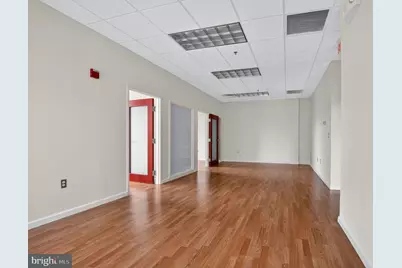 46090 Lake Center Plaza #203, Sterling, VA 20165 - Photo 9