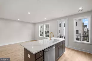 43305 Farringdon Sq, Broadlands, VA 20148 - Photo 9