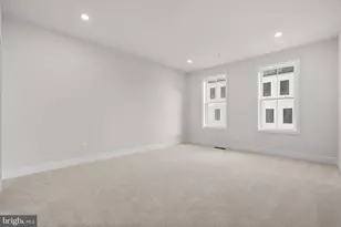 43305 Farringdon Sq, Broadlands, VA 20148 - Photo 21