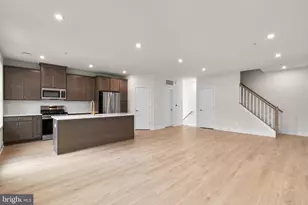 43305 Farringdon Sq, Broadlands, VA 20148 - Photo 13