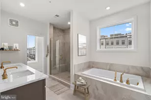 43305 Farringdon Sq, Broadlands, VA 20148 - Photo 5