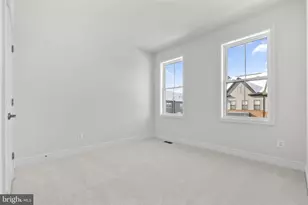 42151 Stone Press Ter, Ashburn, VA 20148 - Photo 21