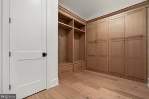 38652 John Wolford Rd, Waterford, VA 20197 - Photo 9