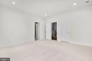 42123 Picasso Sq, Ashburn, VA 20148 - Photo 21