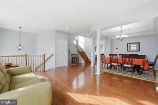 43281 Goosefoot Square, Ashburn, VA 20148 - Photo 3