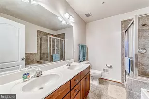 42601 Cardinal Trace Terrace, Brambleton, VA 20148 - Photo 11