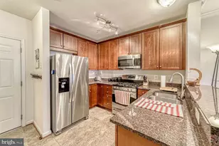 42601 Cardinal Trace Terrace, Brambleton, VA 20148 - Photo 3