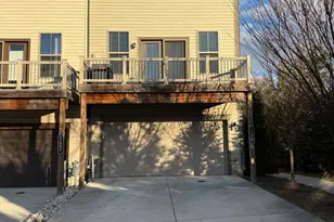 120 Tolocka Terrace NE, Leesburg, VA 20176 - Photo 5