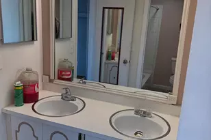 126 Richland Cir, Sterling, VA 20164 - Photo 15