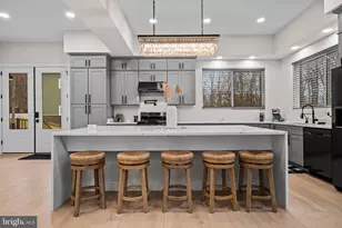 13543 Hanging Rock Ln, Lovettsville, VA 20180 - Photo 7