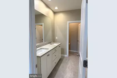 20396 Roslindale Drive, Ashburn, VA 20147 - Photo 19