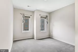 23586 Waterford Downs Terrace, Ashburn, VA 20148 - Photo 29