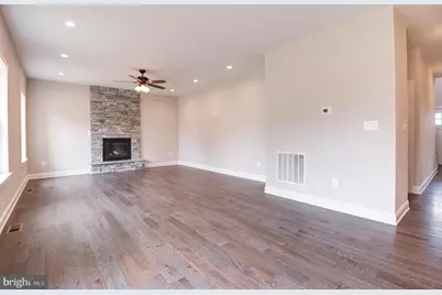 40 N Berlin Pike, Lovettsville, VA 20180 - Photo 13