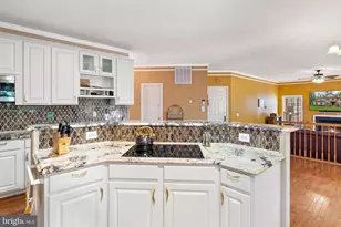 20503 Tanager Pl, Leesburg, VA 20175 - Photo 13