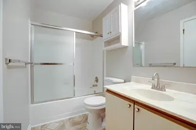 241 Coventry Square, Sterling, VA 20164 - Photo 25