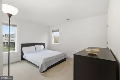 23698 Heather Mews Drive, Ashburn, VA 20148 - Photo 33