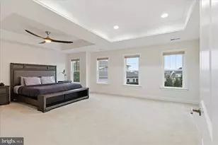 23698 Heather Mews Dr, Ashburn, VA 20148 - Photo 27