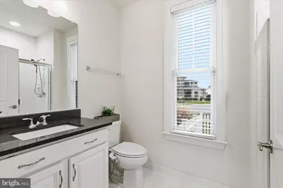 23698 Heather Mews Drive, Ashburn, VA 20148 - Photo 25