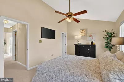 45590 Whitcomb Square, Sterling, VA 20166 - Photo 5