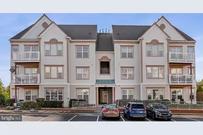 21855 Locomotive Terrace #302, Sterling, VA 20166 - Photo 1