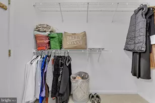 21855 Locomotive Terrace, Sterling, VA 20166 - Photo 17