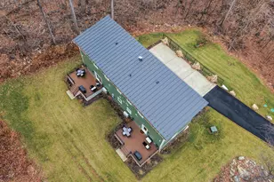 13537 Hanging Rock Ln, Lovettsville, VA 20180 - Photo 17