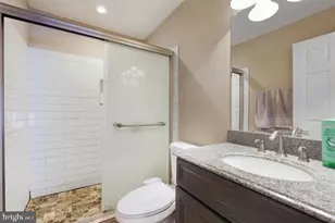 87 Sudbury Square, Sterling, VA 20164 - Photo 15