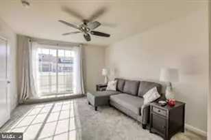 296 Wood Trestle Terrace SE, Leesburg, VA 20175 - Photo 15