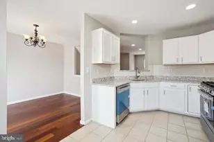 22989 Whitehall Terrace, Sterling, VA 20166 - Photo 5